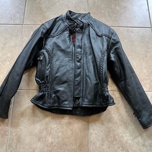 Women’s Hot Leather Jacket, in brand new condition with zip out lining